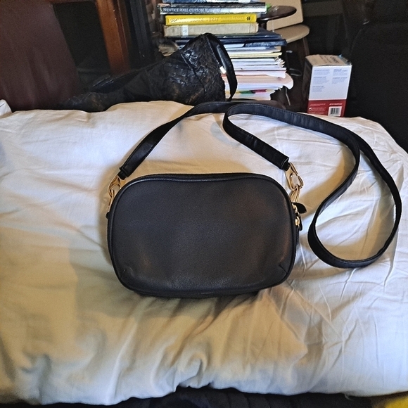 Worthington Crossbody small in Midnight Blue-Black and Matching Checkbook Cover - Picture 2 of 4